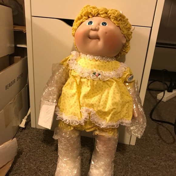danbury mint cabbage patch dolls